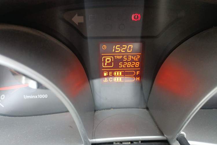 Used Oley Oley 2014 Hatchback 1.5L Automatic Comfort Model
