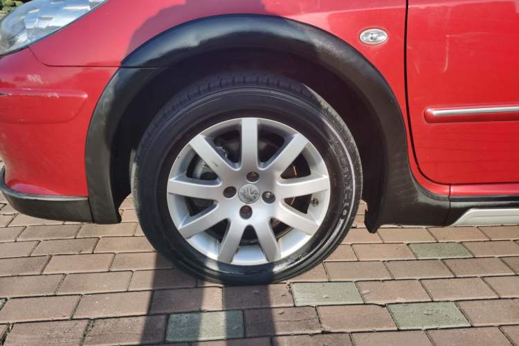 Used Peugeot 307 2013 1.6L Automatic CROSS