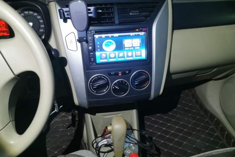 Used Venucia D50 2012 1.6L Automatic Prestige Edition
