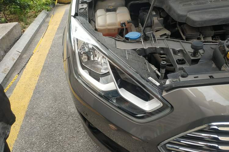 Used Ford Escort 2015 1.5L Automatic Comfort Edition