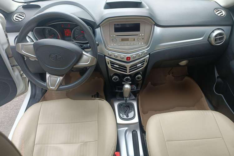 Used Oley Oley 2014 Hatchback 1.5L Automatic Comfort Model
