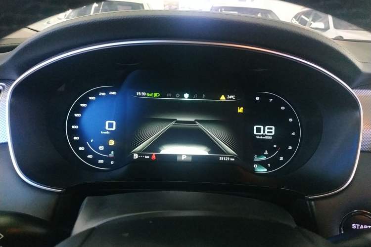 Used Roewe i6 MAX 2020 300TGI Automatic "Swell Cool Smart Drive" Edition