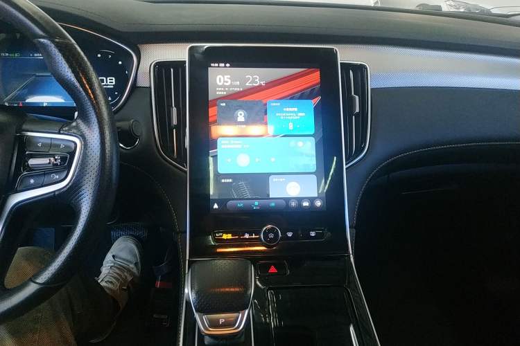 Used Roewe i6 MAX 2020 300TGI Automatic "Swell Cool Smart Drive" Edition