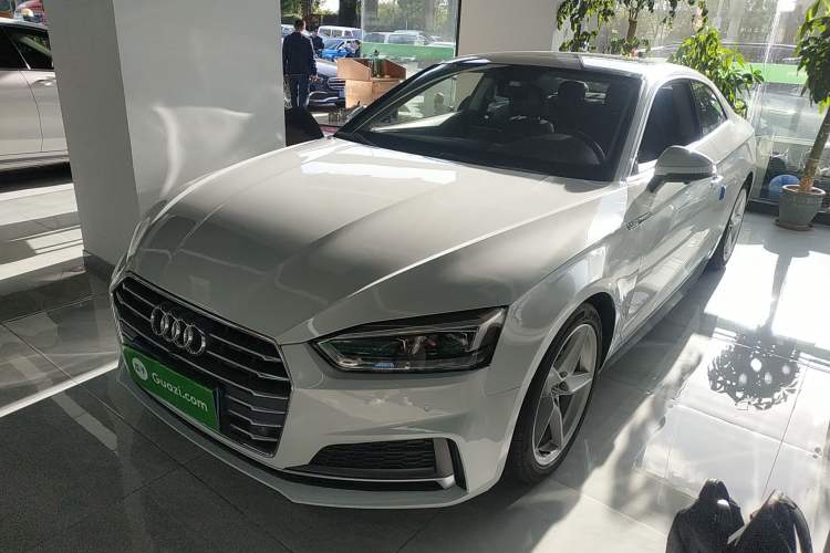 Used Audi A5 2019 Coupe 40 TFSI Fashion Edition China V Emission Standard