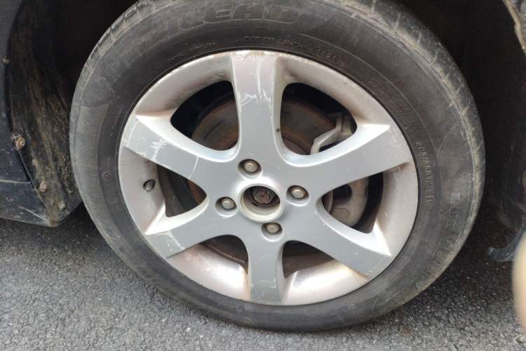 Used Chevrolet Epica 2010 1.8 Luxury Edition AT Right Front Wheel Hub