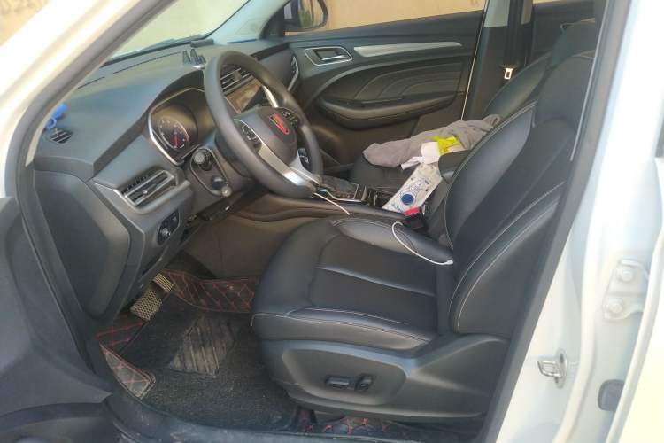 Used Roewe RX3 2020 1.6L CVT 4G Connected Ultra-Cool Flagship Edition
