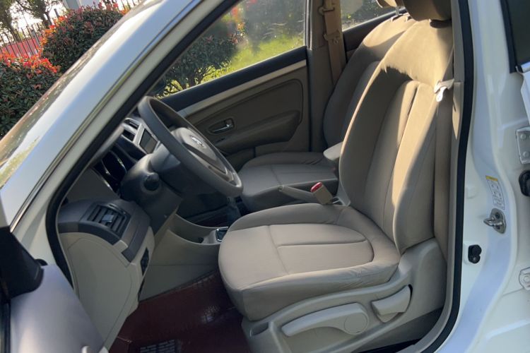 Used Dongfeng Aeolus A60 2014 1.5L Manual Elite Model
