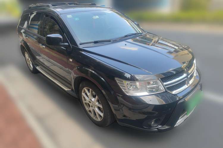 Used Dodge Journey 2013 2.4L Two-Wheel Drive Luxury Version