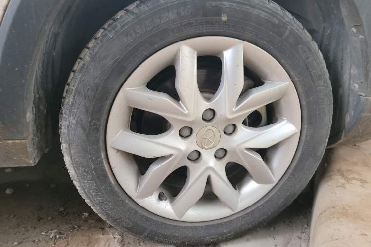 Used JAC Refine S3 2015 1.5L Manual Luxury Smart Deluxe Edition
