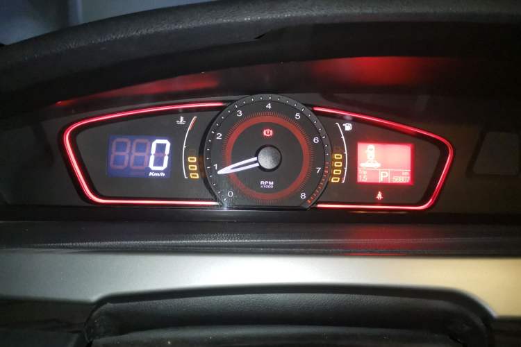 Used Roewe 550 2010 550S 1.8L Automatic Start-Zhen New Year Edition
