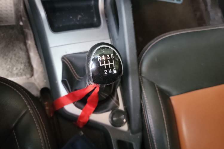 Used JAC Refine S3 2015 1.5L Manual Luxury Smart Deluxe Edition
