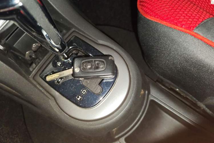 Used Citroen C-Quatre 2011 Sedan 2.0L Automatic RuiShang Model Vehicle Key