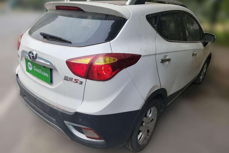 Used JAC Refine S3 2015 1.5L Manual Luxury Smart Deluxe Edition
