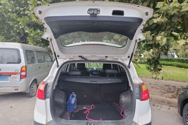 Used JAC Refine S3 2015 1.5L Manual Luxury Smart Deluxe Edition
