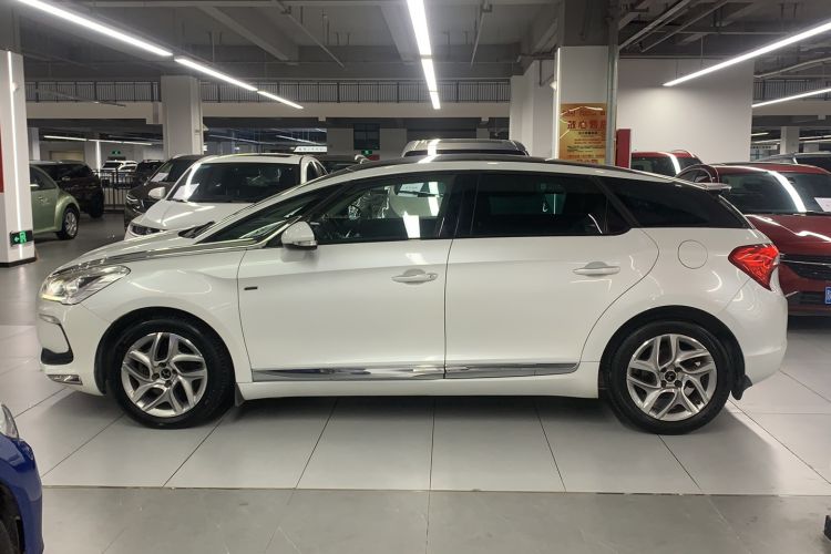 Used DS 5 2013 1.6T Elegant Edition THP160