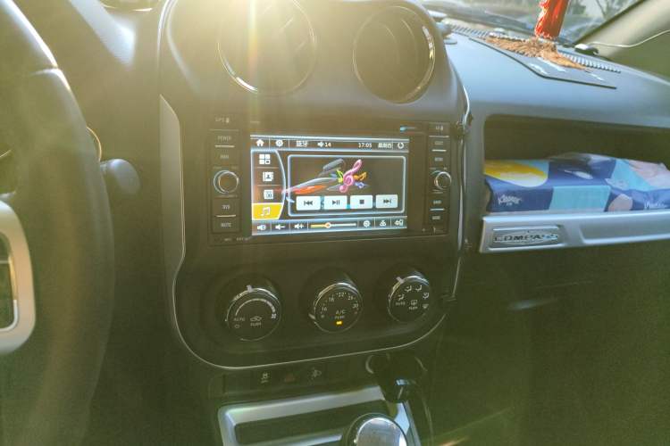 Used Jeep Compass 2014 Revised Version 2.4L Four-Wheel Drive Comfort Edition
