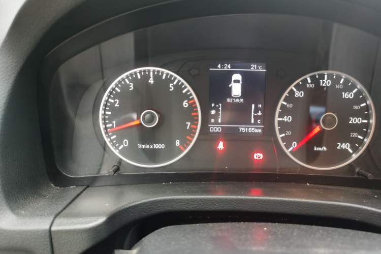 Used Yema T70 2016 1.8L Manual Elite Version
