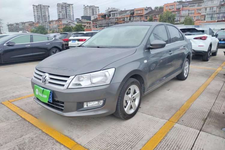Used Volkswagen Santana 2015 1.6L Manual Comfort Edition