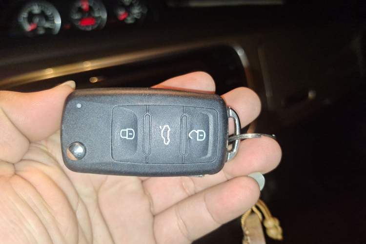 Used Volkswagen Beetle 2013 1.4 TSI Comfort Model
