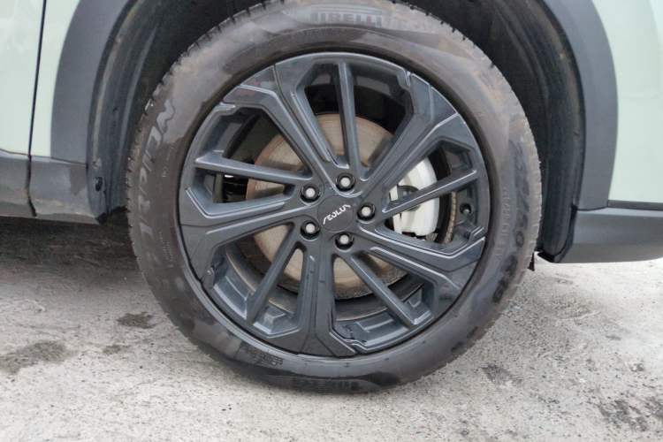 Used Dongfeng Aeolus Huge 2022 Mach Dual-Motor 1.5T MHD Dare-to-Dream Edition
