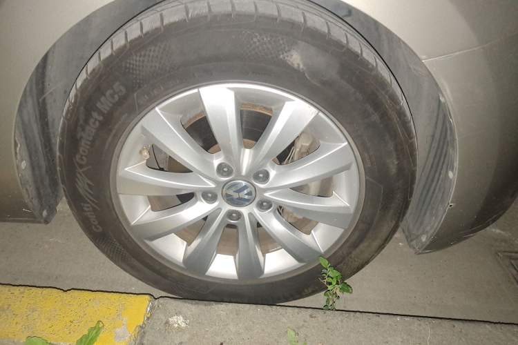 Used Volkswagen Beetle 2013 1.4 TSI Comfort Model
