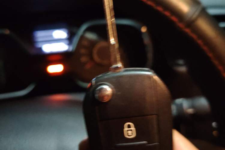 Used Citroen C4 Sega 2018 1.6L Automatic Luxury Model Vehicle Key