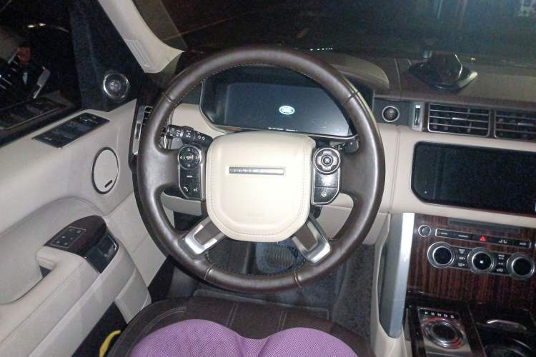 Used Land Rover Range Rover 2015 3.0 SC V6 Vogue