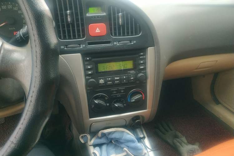 Used Hyundai Elantra 2007 1.6L Manual Comfort Model