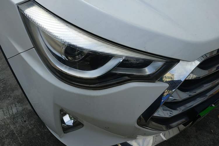 Used JAC Refine S3 2017 1.6L Manual Luxury Smart Model
