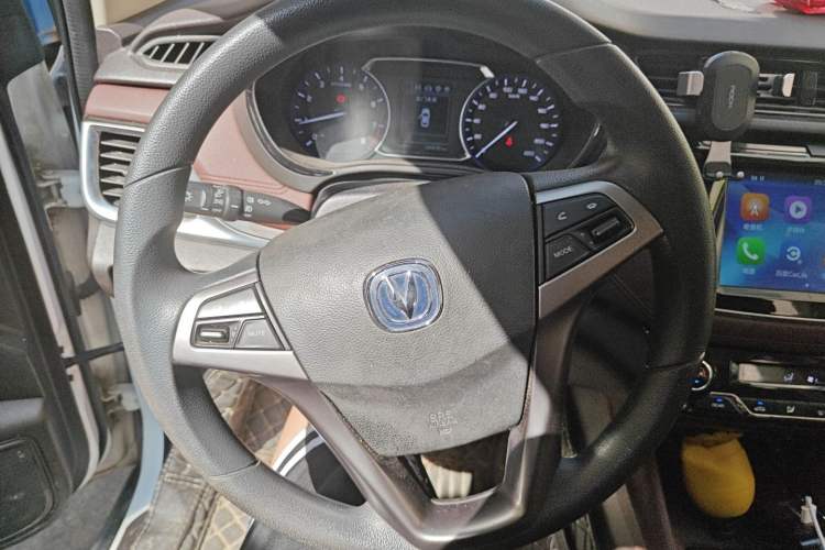 Used Changan Lingxuan 2017 1.6L Manual Elite Model
