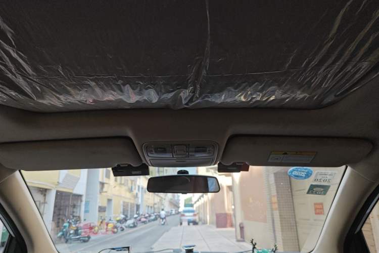 Used Changan Lingxuan 2017 1.6L Manual Elite Model
