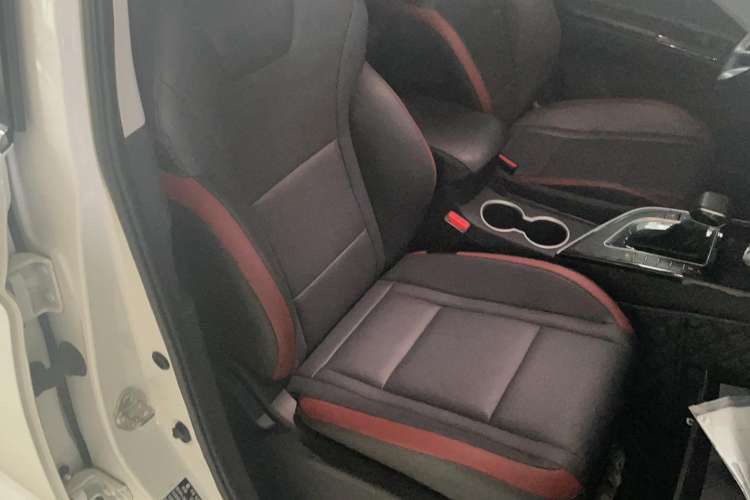 Used FORTHING T5L 2020 Revised 1.5T Automatic Luxury 7-Seater