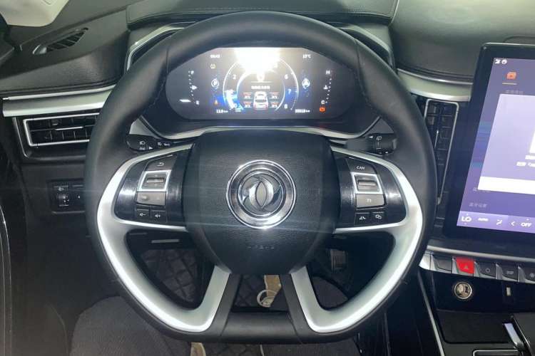 Used FORTHING T5L 2020 Revised 1.5T Automatic Luxury 7-Seater