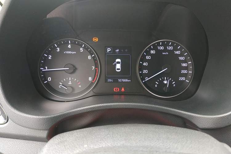 Used Hyundai Verna RV 2017 1.4L Automatic Sport Version National Emission Standard V
