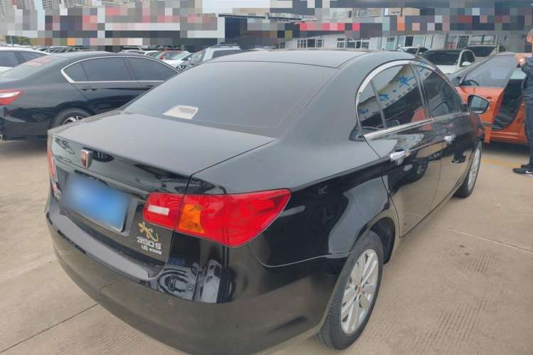 Used Roewe 350 2015 1.5L Manual Luxury Sunroof Edition