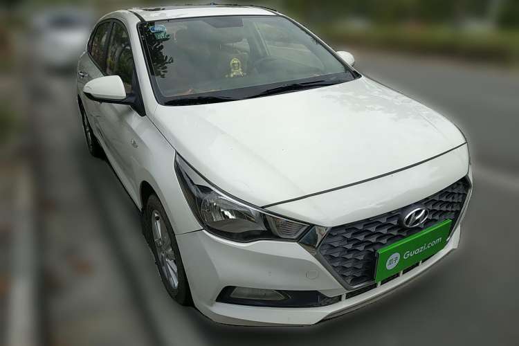 Used Hyundai Verna RV 2017 1.4L Automatic Sport Version National Emission Standard V
