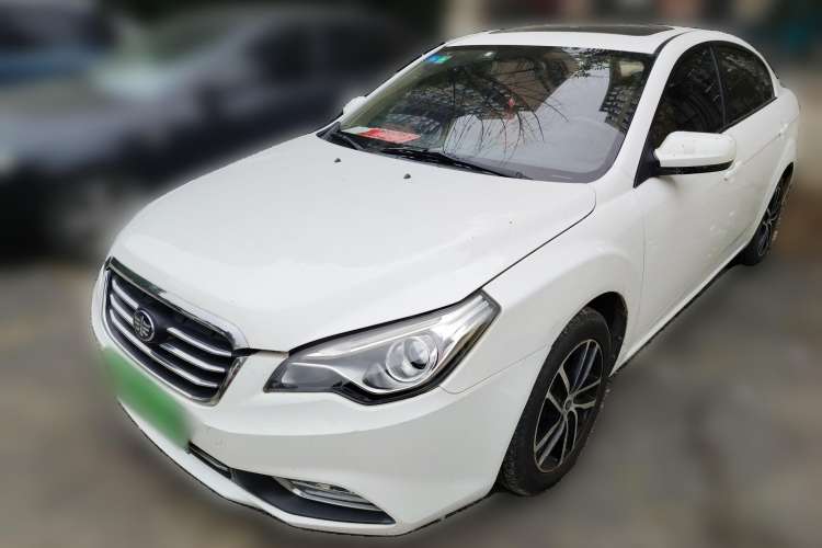 Used Bestune B50 2013 1.6L manual luxury version