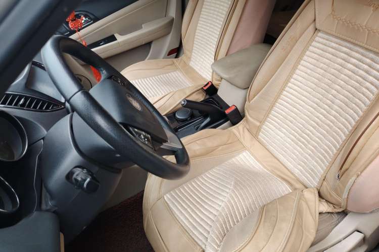 Used Bestune B50 2013 1.6L manual luxury version
