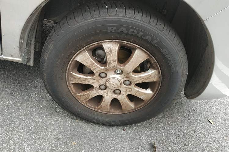 Used JAC M3 2023 PLUS 1.5T 5/7-seat Classic Edition Right Front Wheel Hub