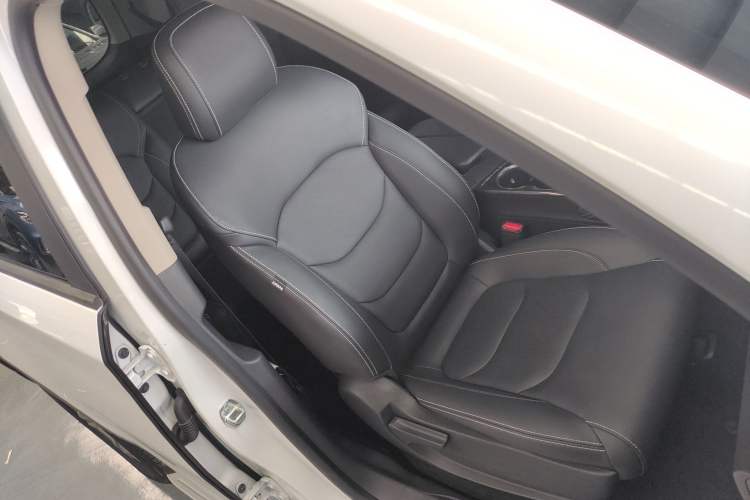 Used SAIC MAXUS D90 2017 2.0T Automatic All-Wheel Drive Sirius
