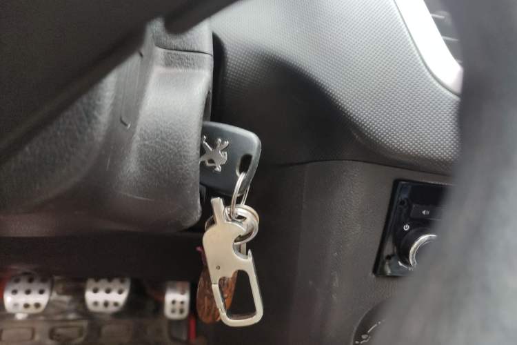 Used Peugeot 207 2011 Hatchback 1.4L Manual Yule Edition