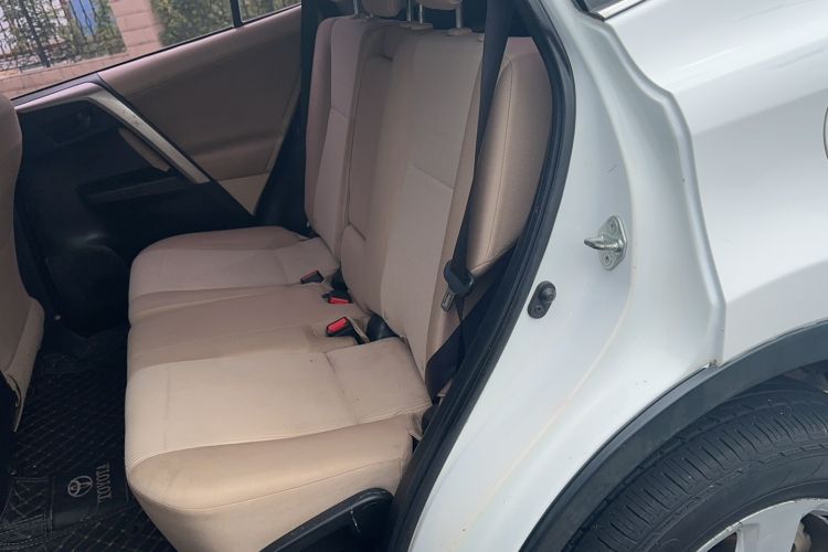 Used Toyota RAV4 2013 2.0L Manual Two-Wheel Drive Urban Edition
