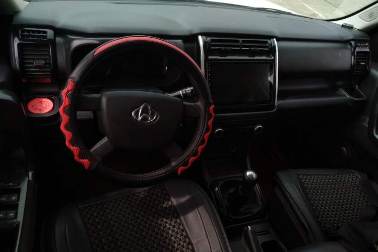 Used Oshan X70A 2020 1.5L Manual Classic Trim
