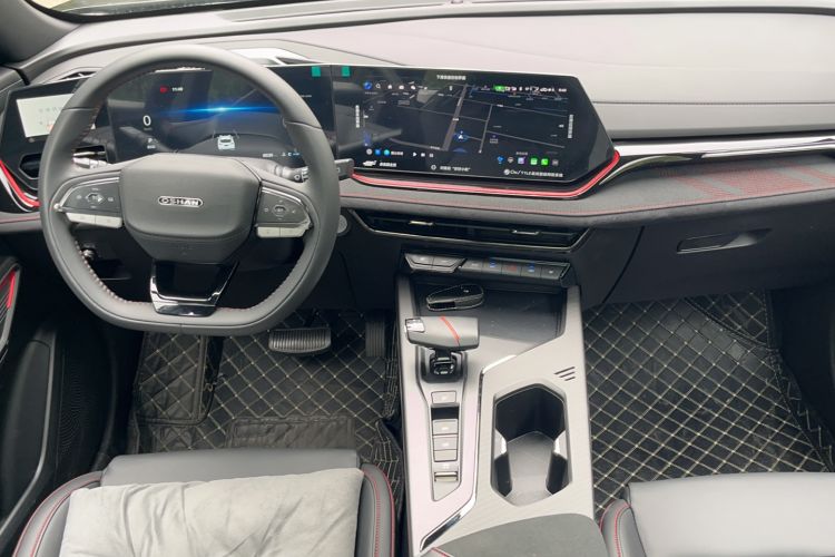 Used Oshan X5 PLUS 2023 1.5T DCT Navigation Edition
