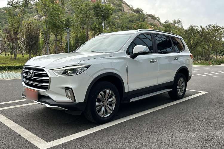 Used SAIC MAXUS D90 2017 2.0T Automatic All-Wheel Drive Sirius