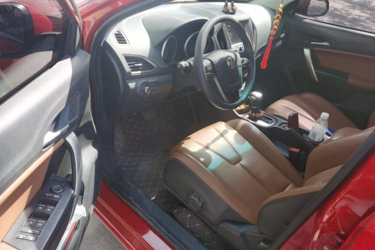 Used MG GT 2016 1.5L Automatic Value-Added Luxury Edition