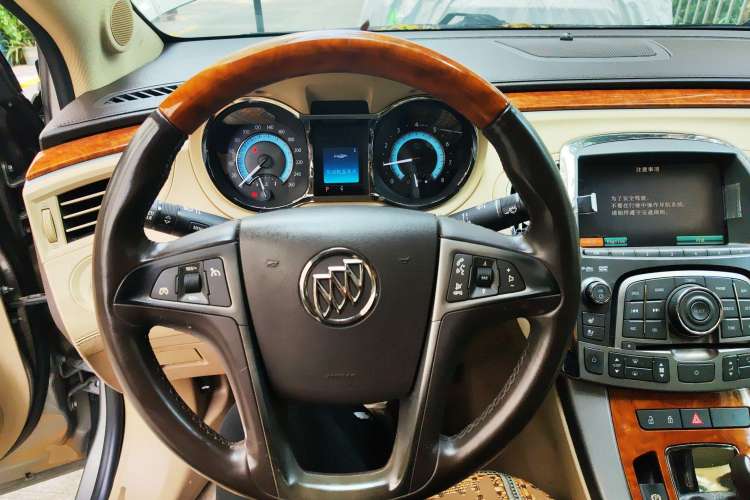 Used Buick LaCrosse 2009 2.4L Luxury Edition
