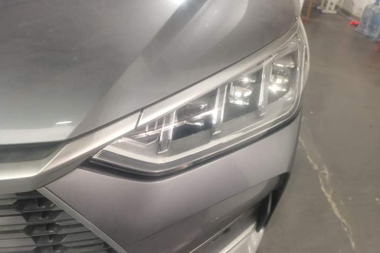 Used BYD Song PLUS 2020 1.5T Automatic Prestige Version
