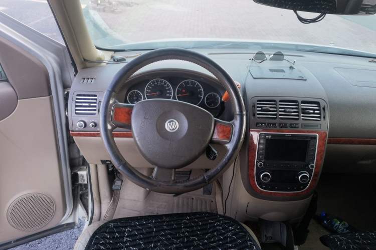 Used Buick GL8 2006 Lu Zun 3.0L LT Luxury Edition