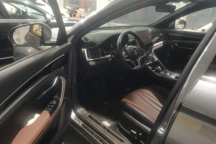 Used BYD Song PLUS 2020 1.5T Automatic Prestige Version
